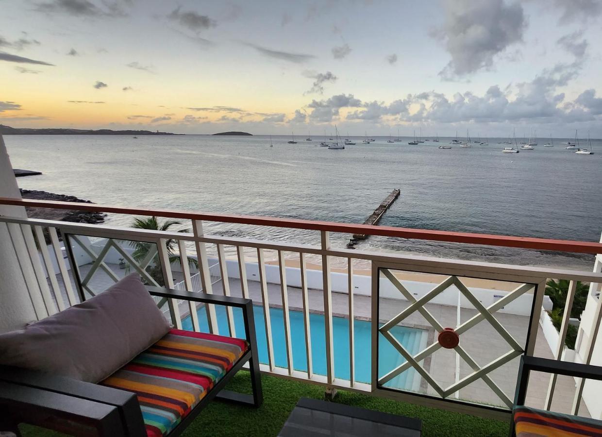 Beau Duplex Vue Mer Avec Piscine Et Acces Plage Marigot  Exterior foto